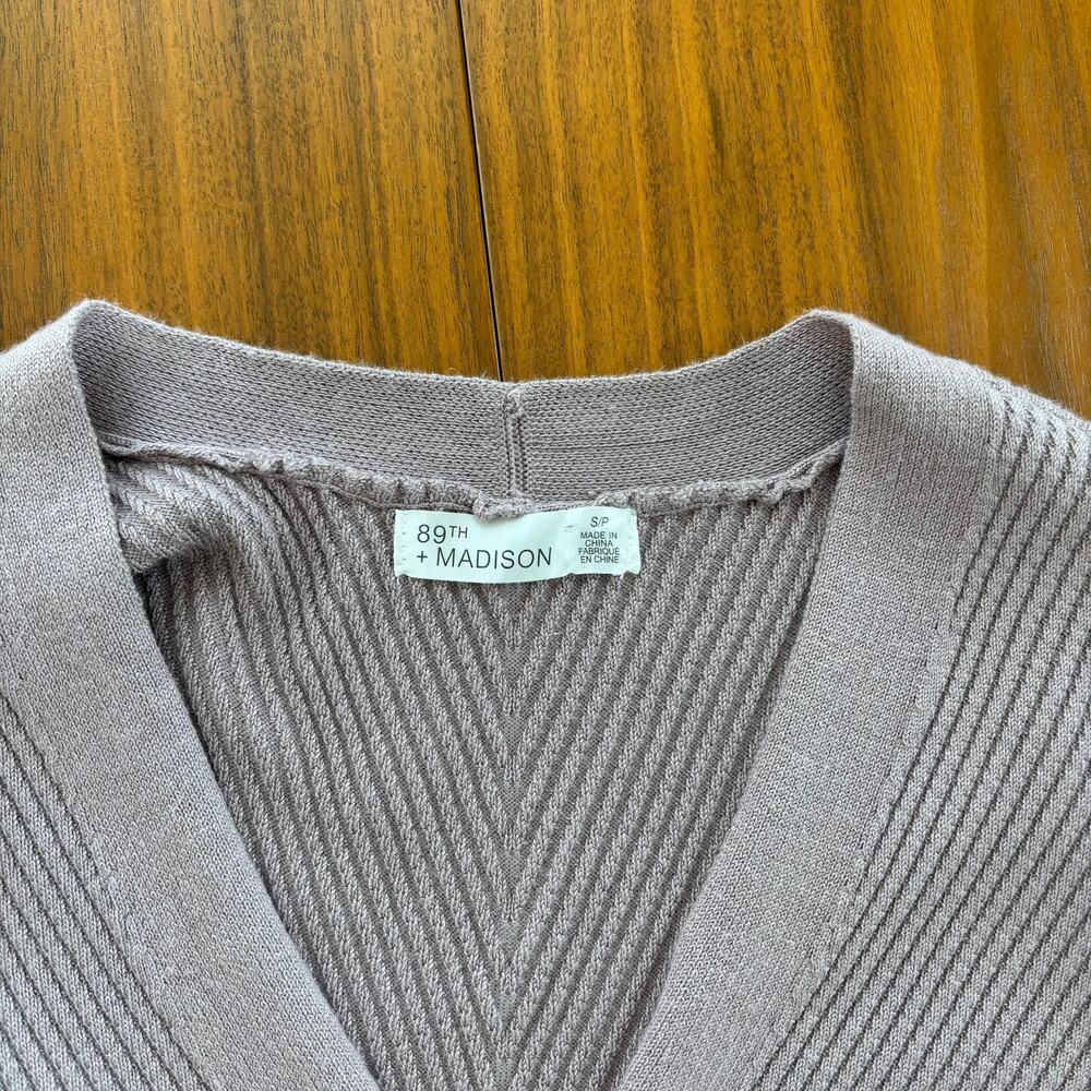 89th & Madison Lavender V Neck Cardigan Balloon Sheer Sleeves Peplum Flare Small - Picture 4 of 7